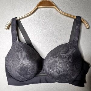 Cacique bra size 44DD